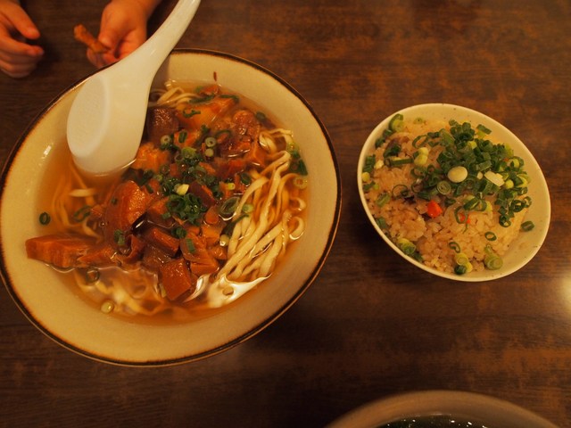 121109_180839_E-M5_PB090356-r.jpg
